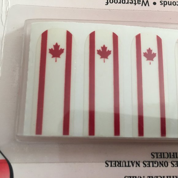 BUNDLE BONUS: [Sally Hansen] Self-Adhesive Nail Covers, Canada Flag Design | NWT - Picture 2 of 10
